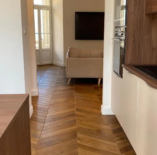 : De Grand Standing Vue Mer. *