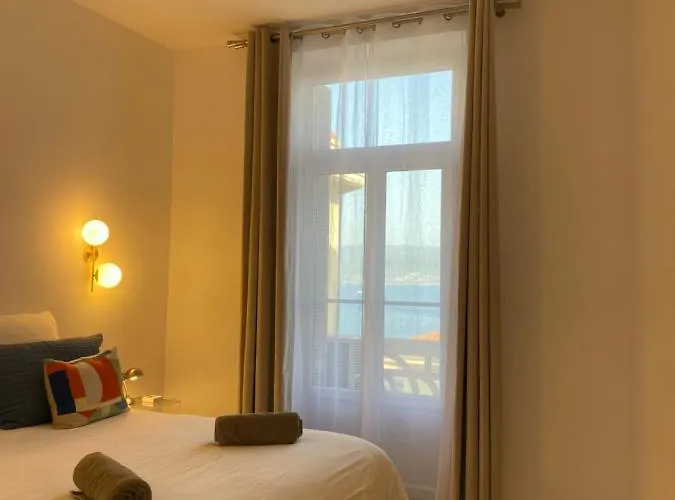 : De Grand Standing Vue Mer. Appartement *